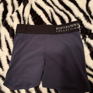 Demi combat short